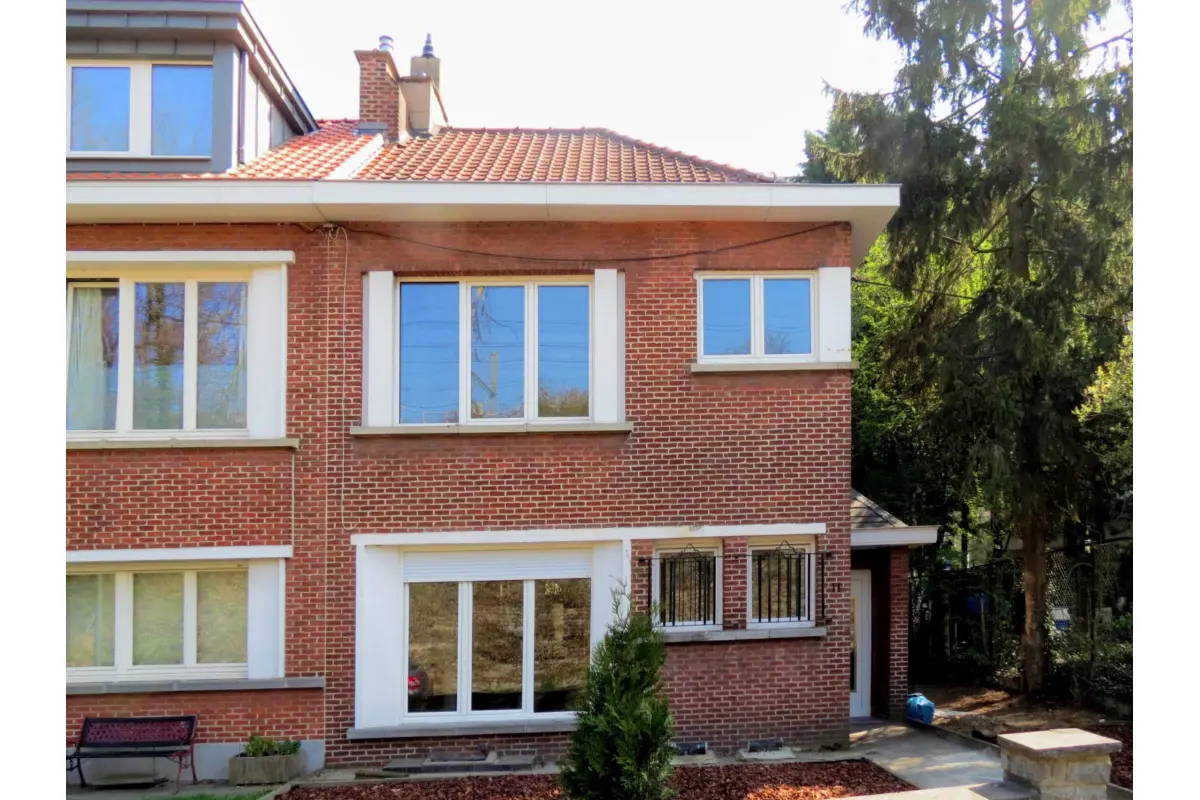 Huis te  huur in Watermaal-Bosvoorde 1170 2000.00€ 3 slaapkamers 137.00m² - Zoekertje 768707