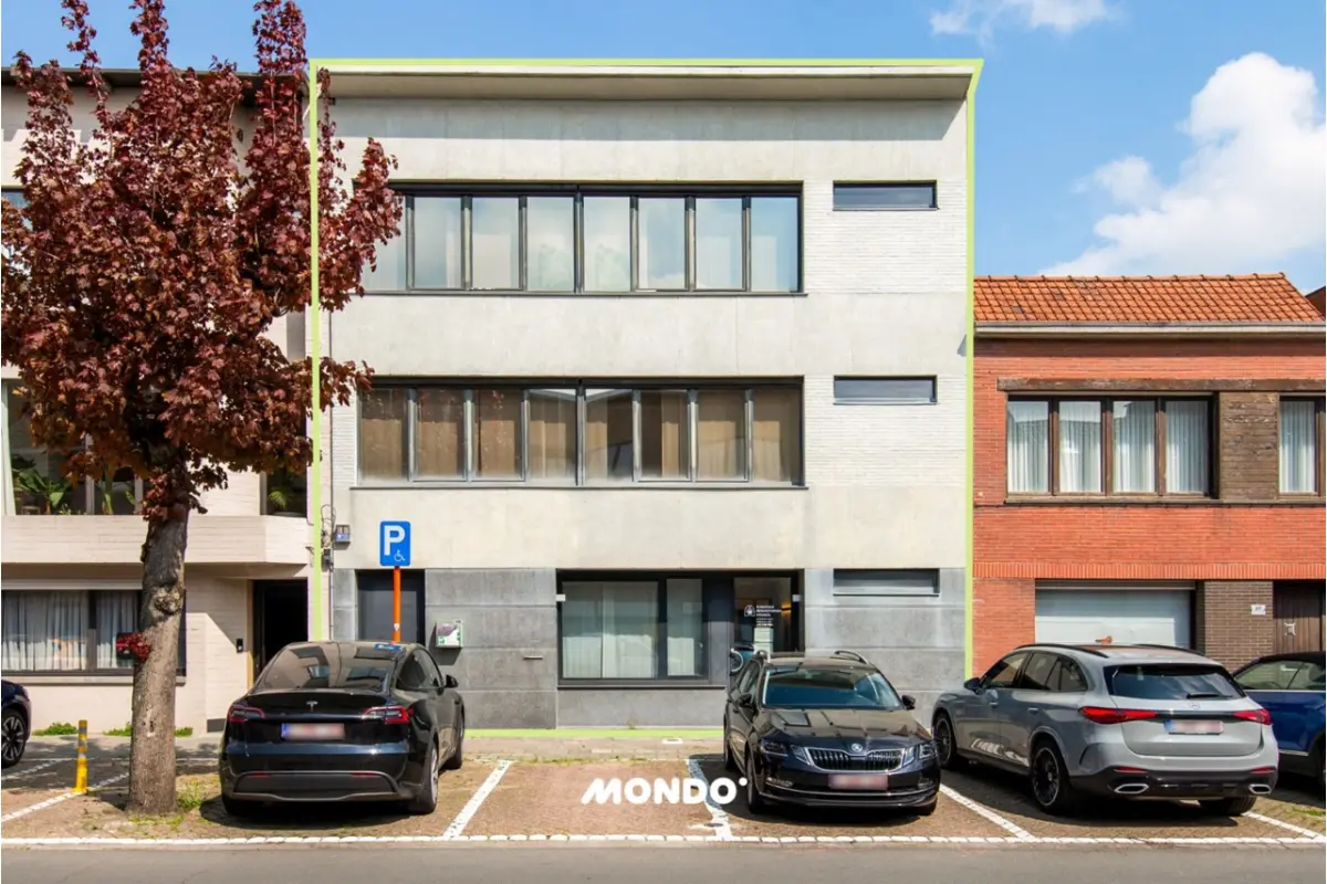 Handelszaak te  koop in Niel 2845 475000.00€  slaapkamers m² - Zoekertje 768799