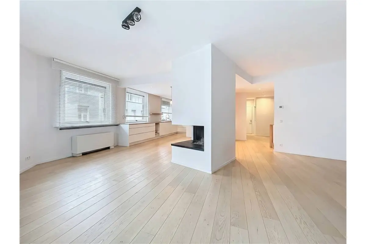 Appartement te  koop in Ukkel 1180 465000.00€ 3 slaapkamers 133.00m² - Zoekertje 768928