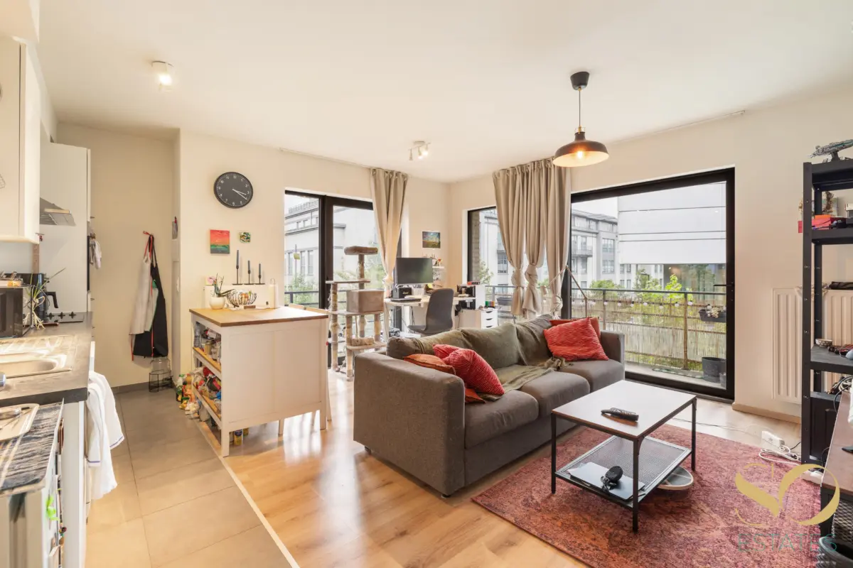 Appartement te  koop in Oudergem 1160 265000.00€ 1 slaapkamers 65.00m² - Zoekertje 769129