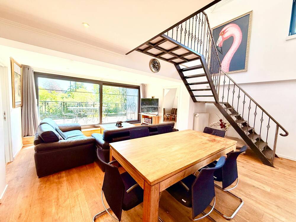 Appartement te  huur in Sint-Pieters-Woluwe 1150 1820.00€ 3 slaapkamers 200.00m² - Zoekertje 769211