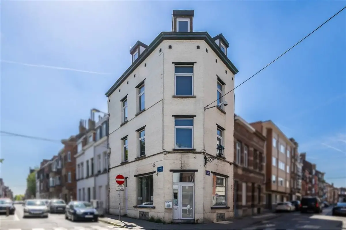 Mixgebouw te  koop in Anderlecht 1070 600000.00€ 2 slaapkamers 195.00m² - Zoekertje 769511
