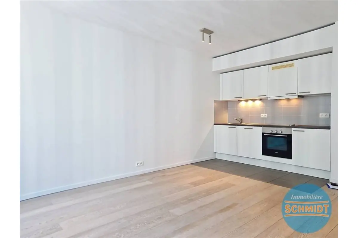 Studio à louer à Etterbeek 1040 1150.00€  chambres 35.00m² - annonce 770040