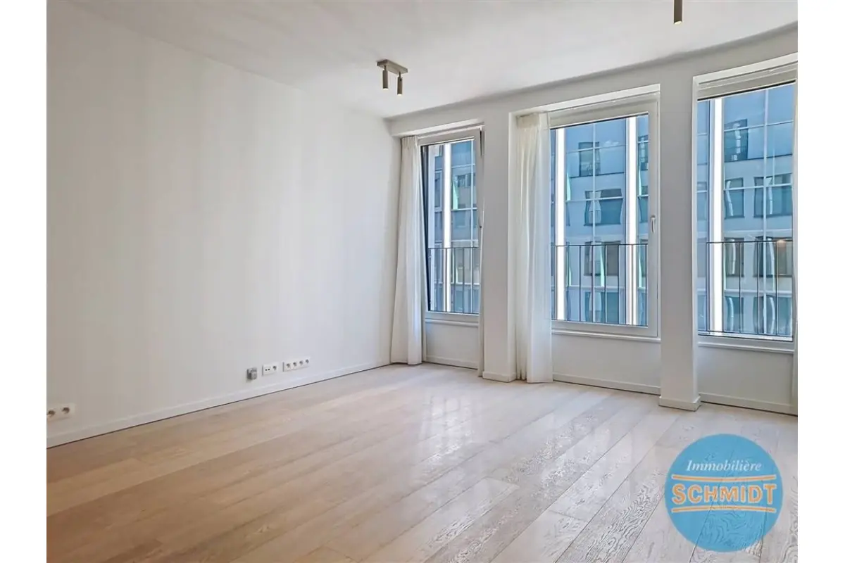 Studio te  huur in Etterbeek 1040 1150.00€  slaapkamers 35.00m² - Zoekertje 770040