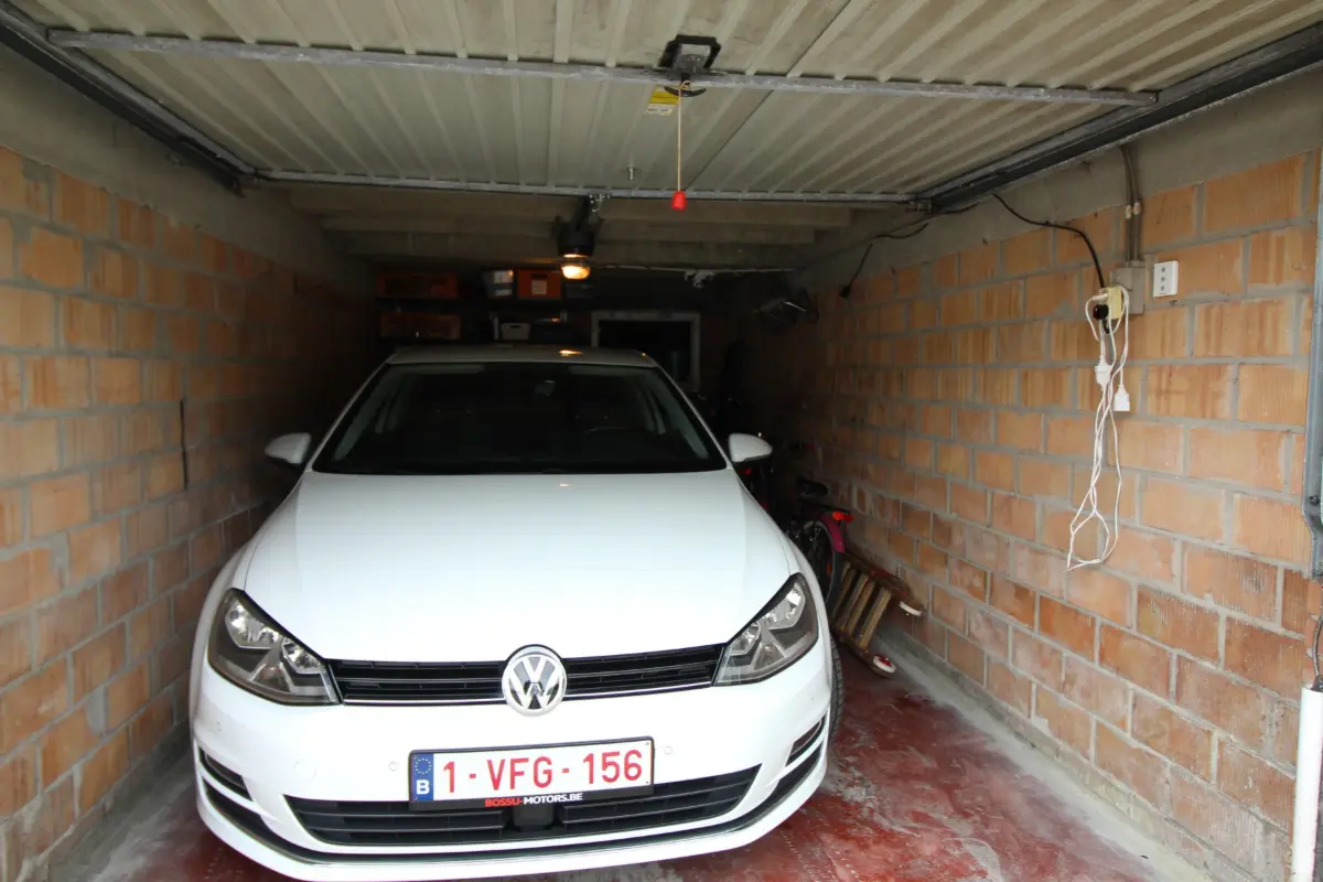 Parking & garage te  huur in Brugge 8000 80.00€  slaapkamers m² - Zoekertje 770082