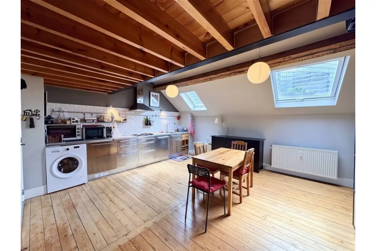 Appartement te  in Brussel 1000 1110.00€ 1 slaapkamers 60.00m² - Zoekertje 770056