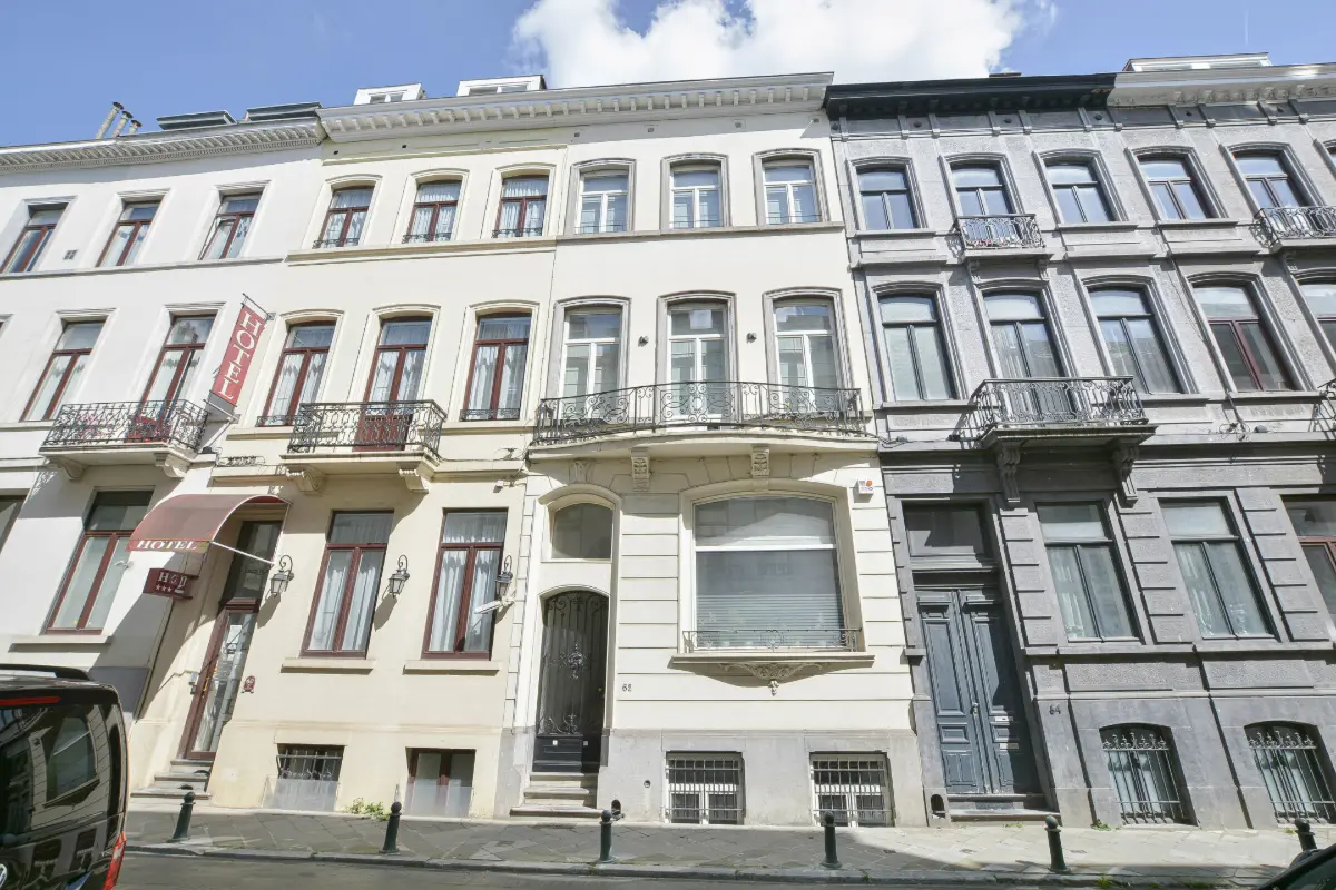 Triplex te  huur in Elsene 1050 2400.00€ 3 slaapkamers 187.00m² - Zoekertje 769930