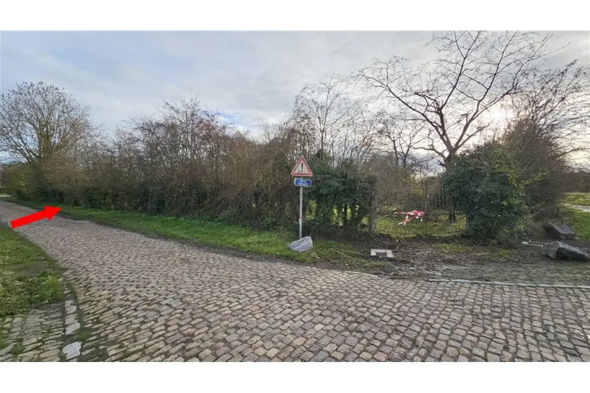 Terrain à vendre à Onnezies 7387 100000.00€  chambres m² - annonce 769528