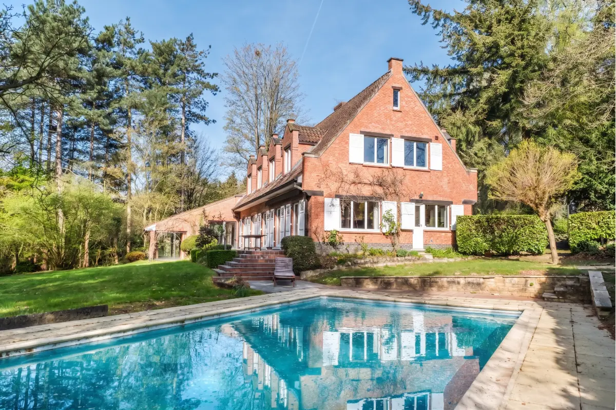 Villa te  koop in Lillois-Witterzée 1428 1090000.00€ 5 slaapkamers 300.00m² - Zoekertje 769665