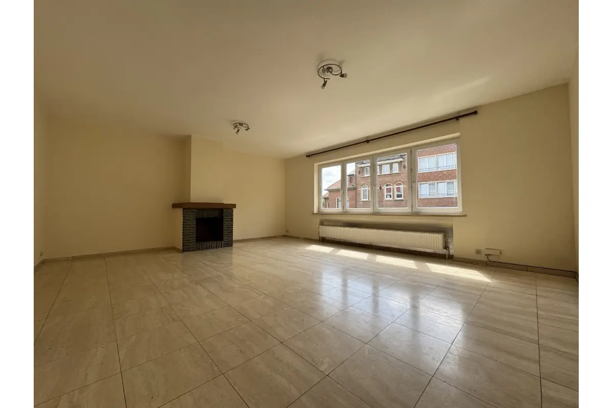Appartement te  huur in Ukkel 1180 1150.00€ 2 slaapkamers 83.00m² - Zoekertje 769688