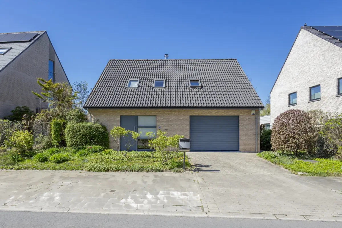 Villa te  koop in Dilbeek 1700 590000.00€ 2 slaapkamers 192.00m² - Zoekertje 769989
