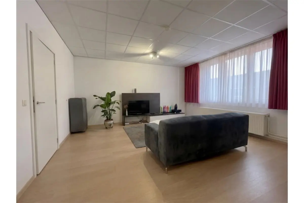 Appartement te  koop in Brussel 1000 185000.00€ 1 slaapkamers 60.00m² - Zoekertje 770014
