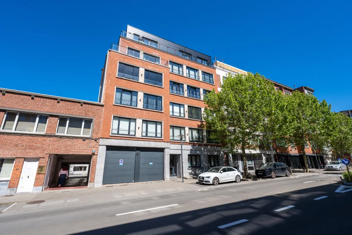 Appartement te  koop in Schaarbeek 1030 475000.00€ 3 slaapkamers 100.00m² - Zoekertje 769707
