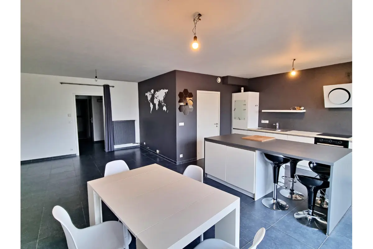 Rez-de-chaussée à louer à Ans 4430 850.00€ 1 chambres 82.00m² - annonce 769312
