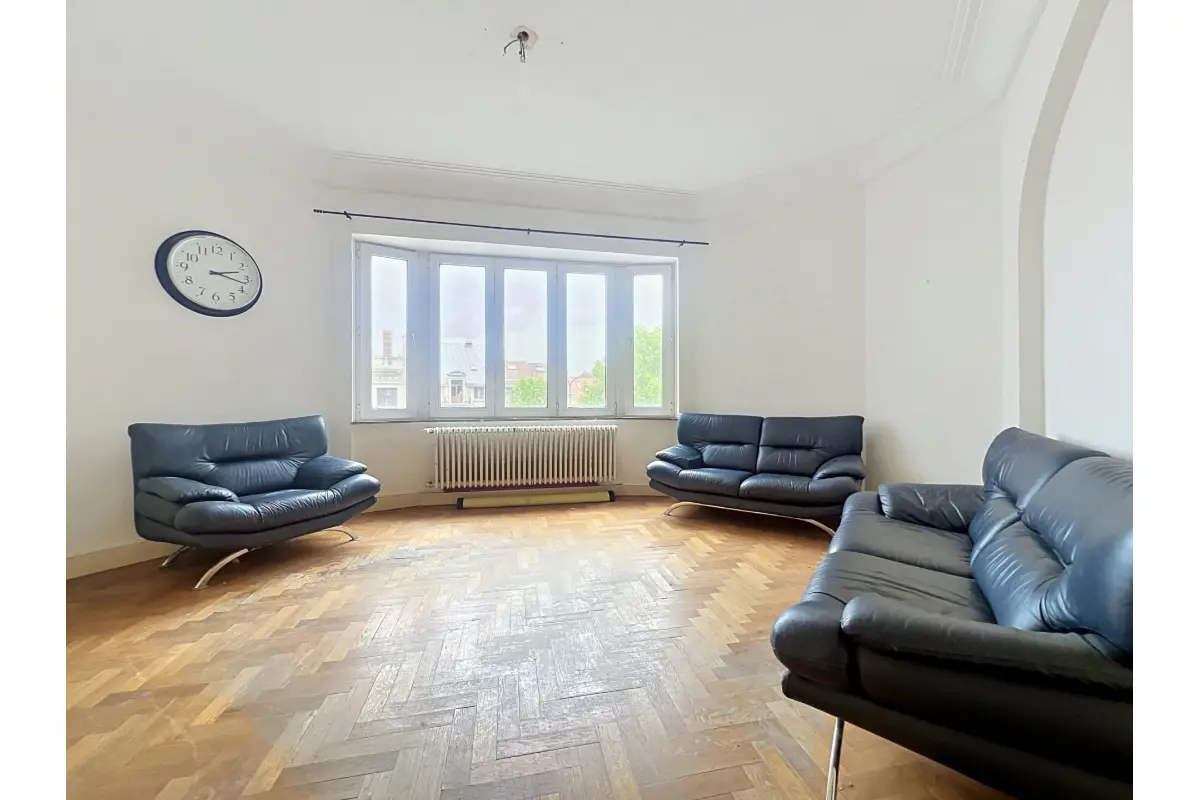 Appartement te  koop in Schaarbeek 1030 260000.00€ 2 slaapkamers 86.00m² - Zoekertje 769601