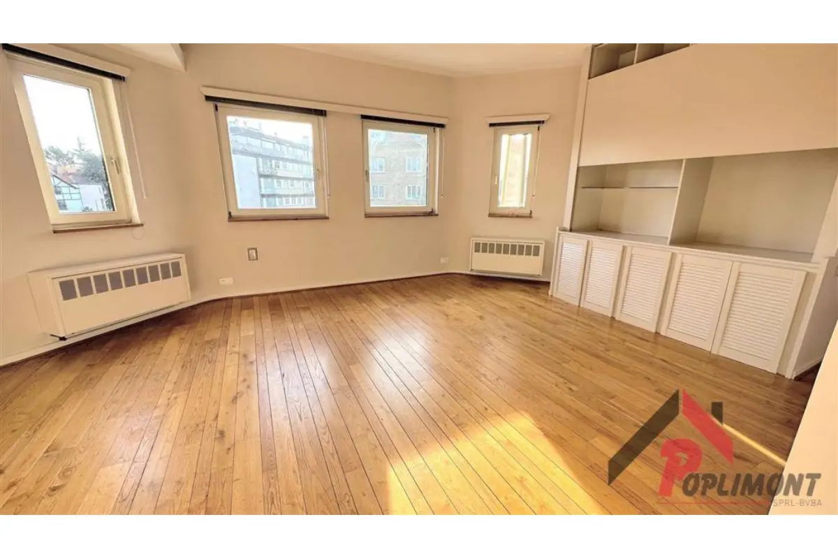 Appartement te  huur in Sint-Pieters-Woluwe 1150 995.00€ 1 slaapkamers 90.00m² - Zoekertje 770075
