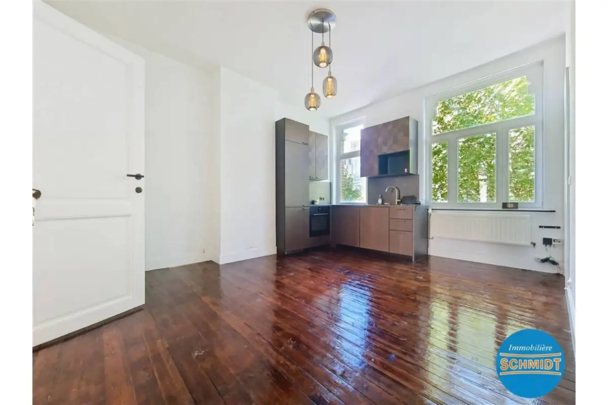 Appartement te  in Elsene 1050 1200.00€ 1 slaapkamers 50.00m² - Zoekertje 770039