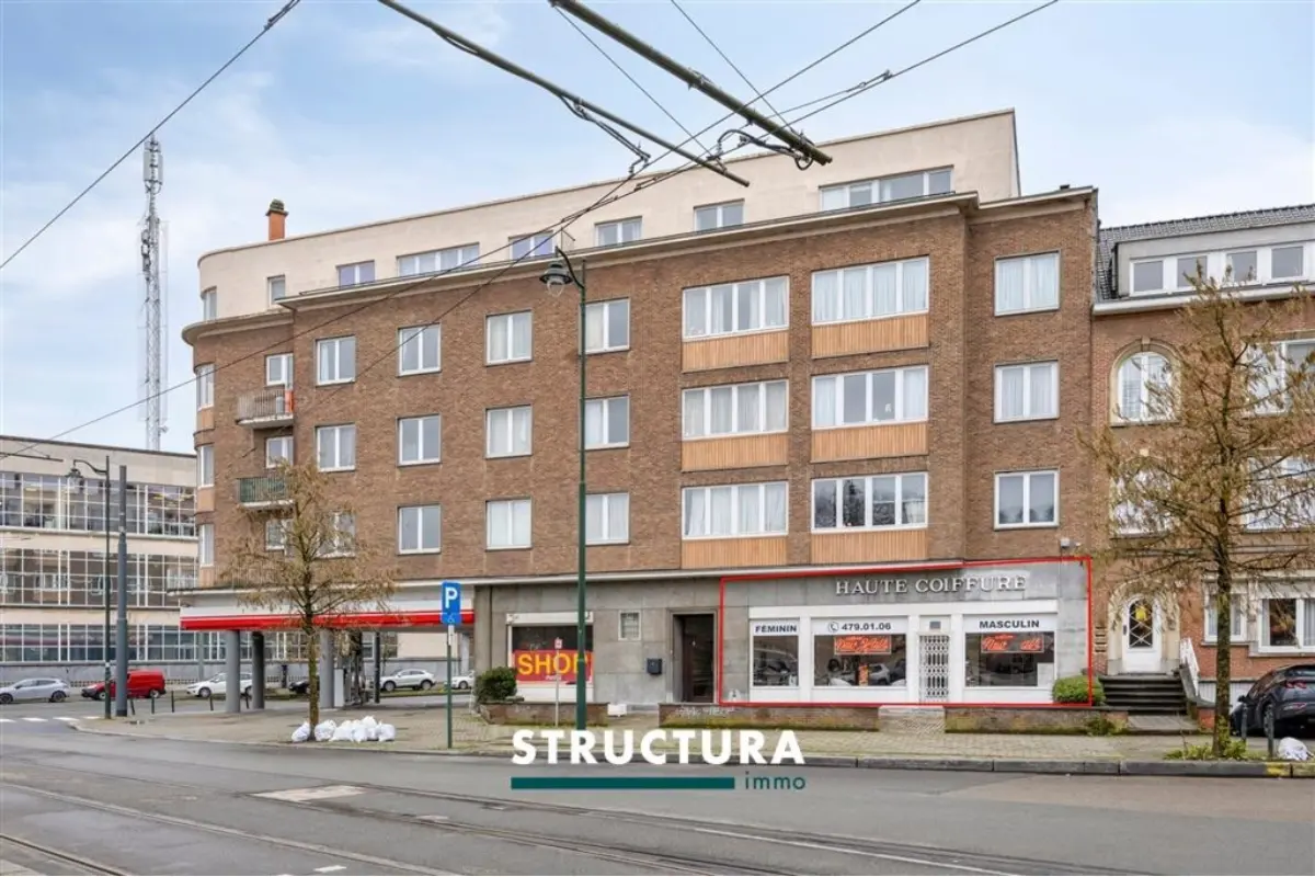Handelszaak te  koop in Laken 1020 315000.00€  slaapkamers 105.00m² - Zoekertje 770422
