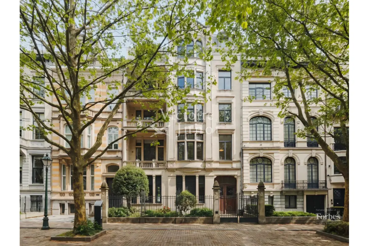 Appartement te  huur in Ukkel 1180 3900.00€ 3 slaapkamers 241.00m² - Zoekertje 770626