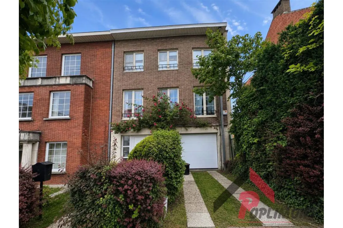 Maison à louer à Woluwe-Saint-Pierre 1150 2850.00€ 4 chambres 216.00m² - annonce 771126