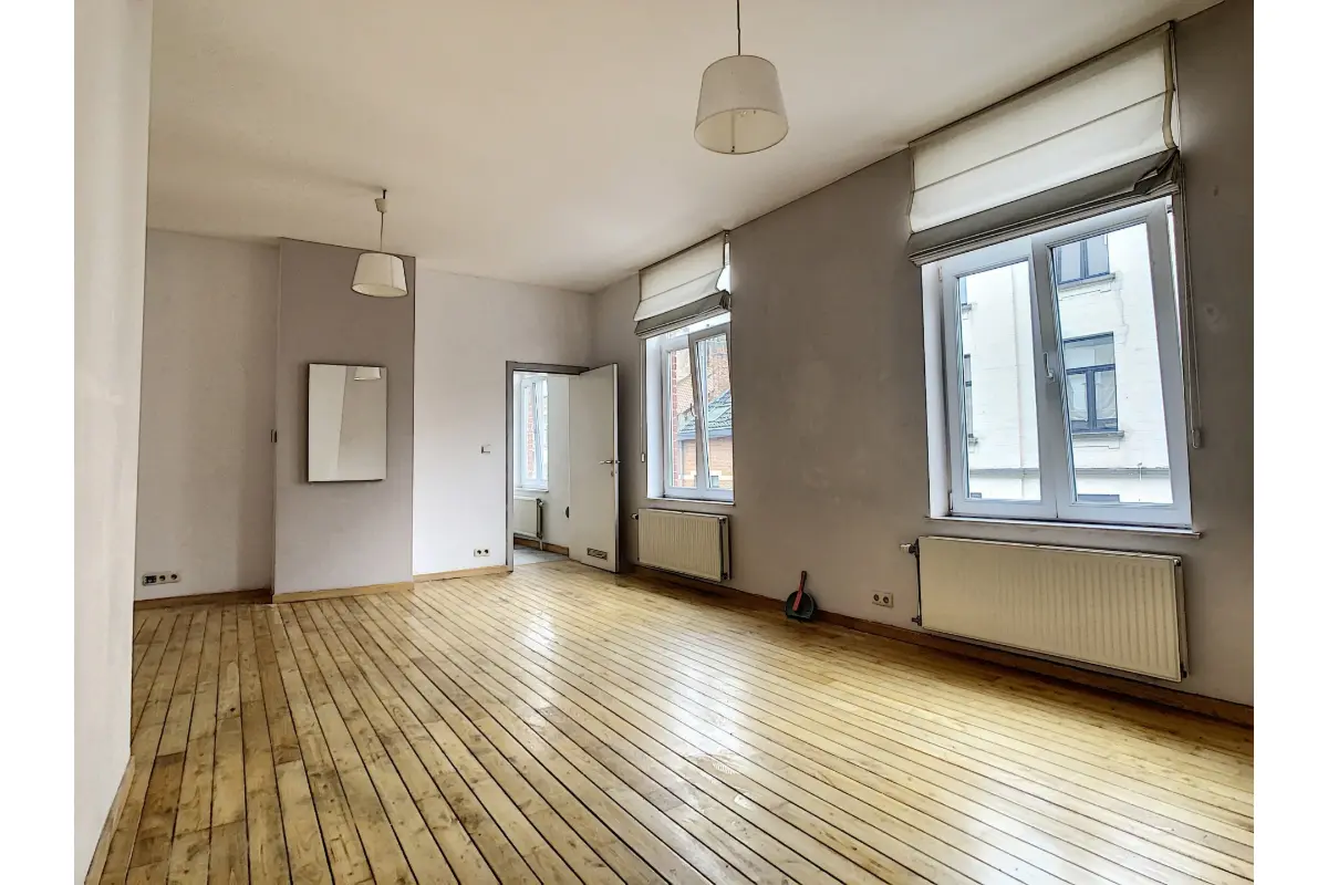 Appartement te  huur in Ukkel 1180 1050.00€ 1 slaapkamers 65.00m² - Zoekertje 770937