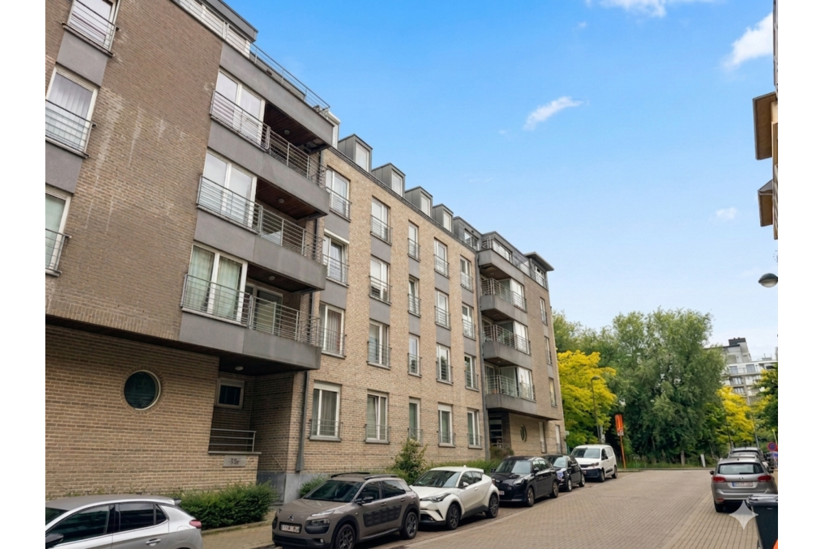 Appartement te  in Sint-Lambrechts-Woluwe 1200 275000.00€ 1 slaapkamers 64.00m² - Zoekertje 770580