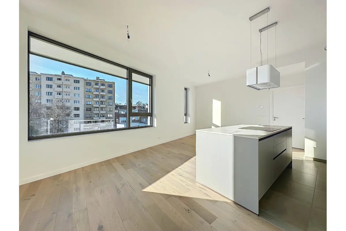 Appartement te  huur in Ukkel 1180 1750.00€ 2 slaapkamers 98.00m² - Zoekertje 771067