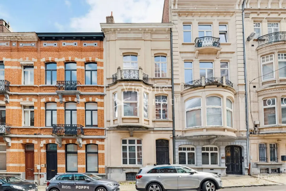 Huis te  huur in Brussel 1000 8850.00€ 6 slaapkamers 470.00m² - Zoekertje 770628
