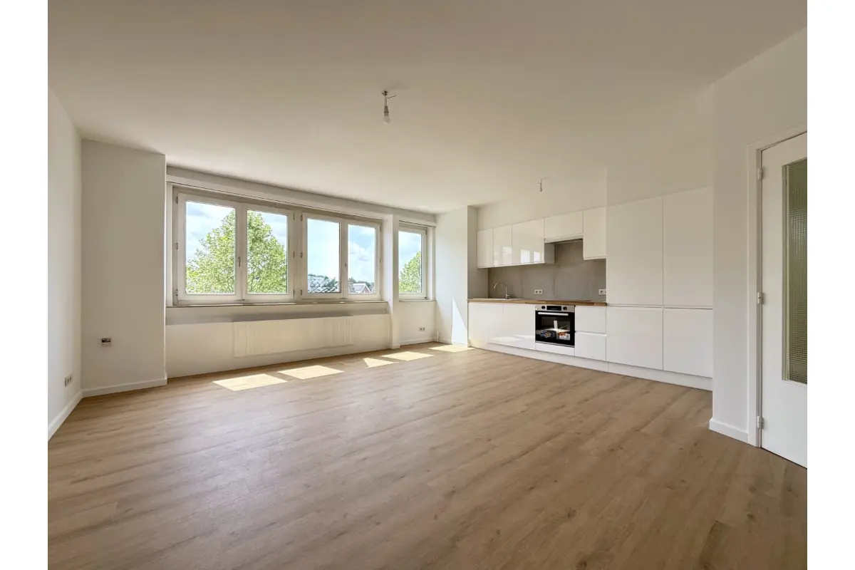 Appartement te  in Kraainem 1950 1490.00€ 2 slaapkamers 85.00m² - Zoekertje 770969