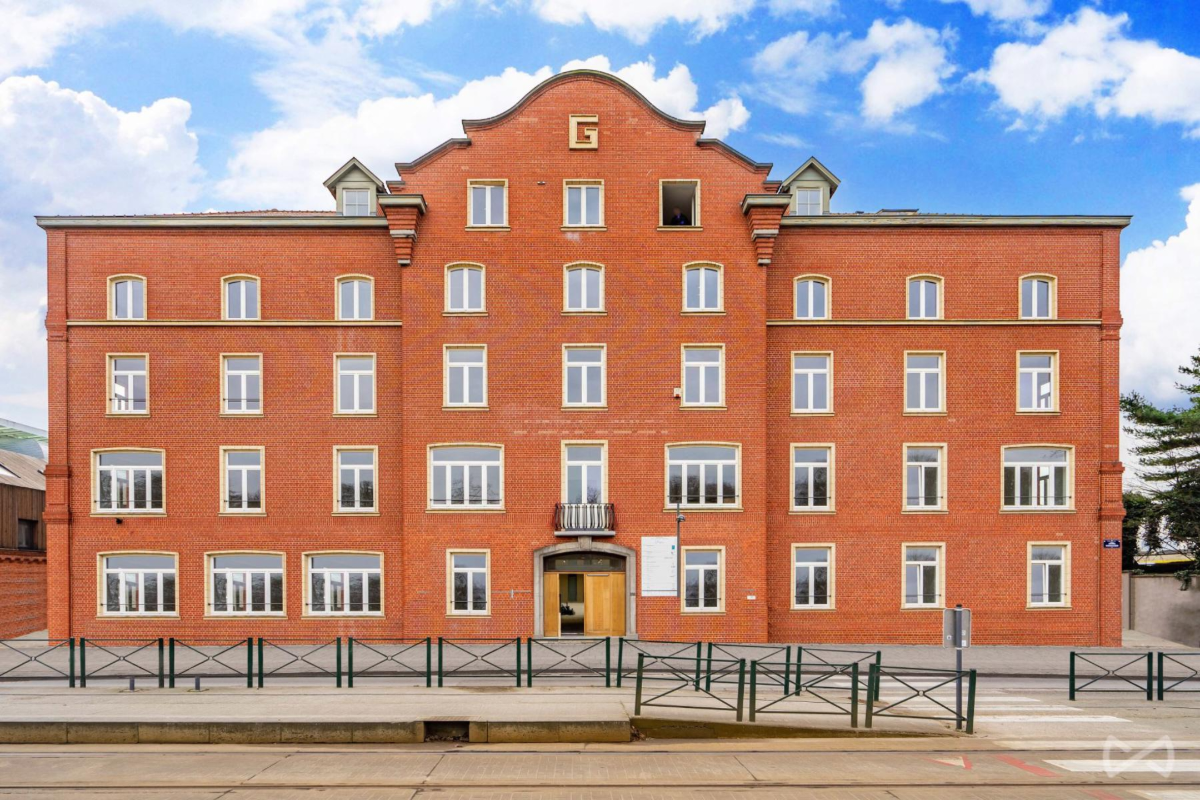 Appartement te  koop in Brussel 1000 581500.00€ 7 slaapkamers 213.00m² - Zoekertje 770668