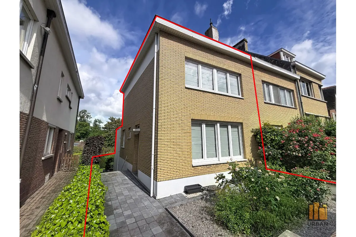 Huis te  koop in Oudergem 1160 585000.00€ 2 slaapkamers 100.00m² - Zoekertje 770616