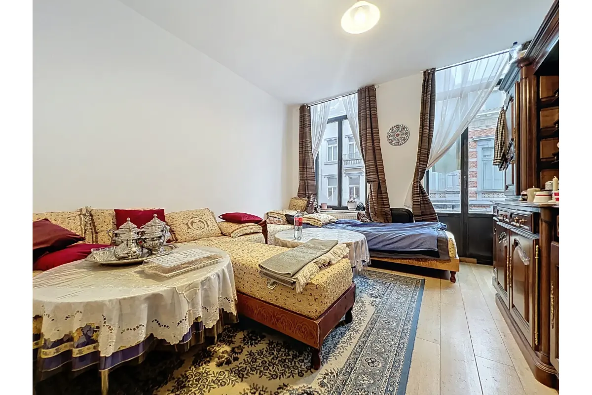 Appartement à vendre à Ixelles 1050 325000.00€ 2 chambres 85.00m² - annonce 770720