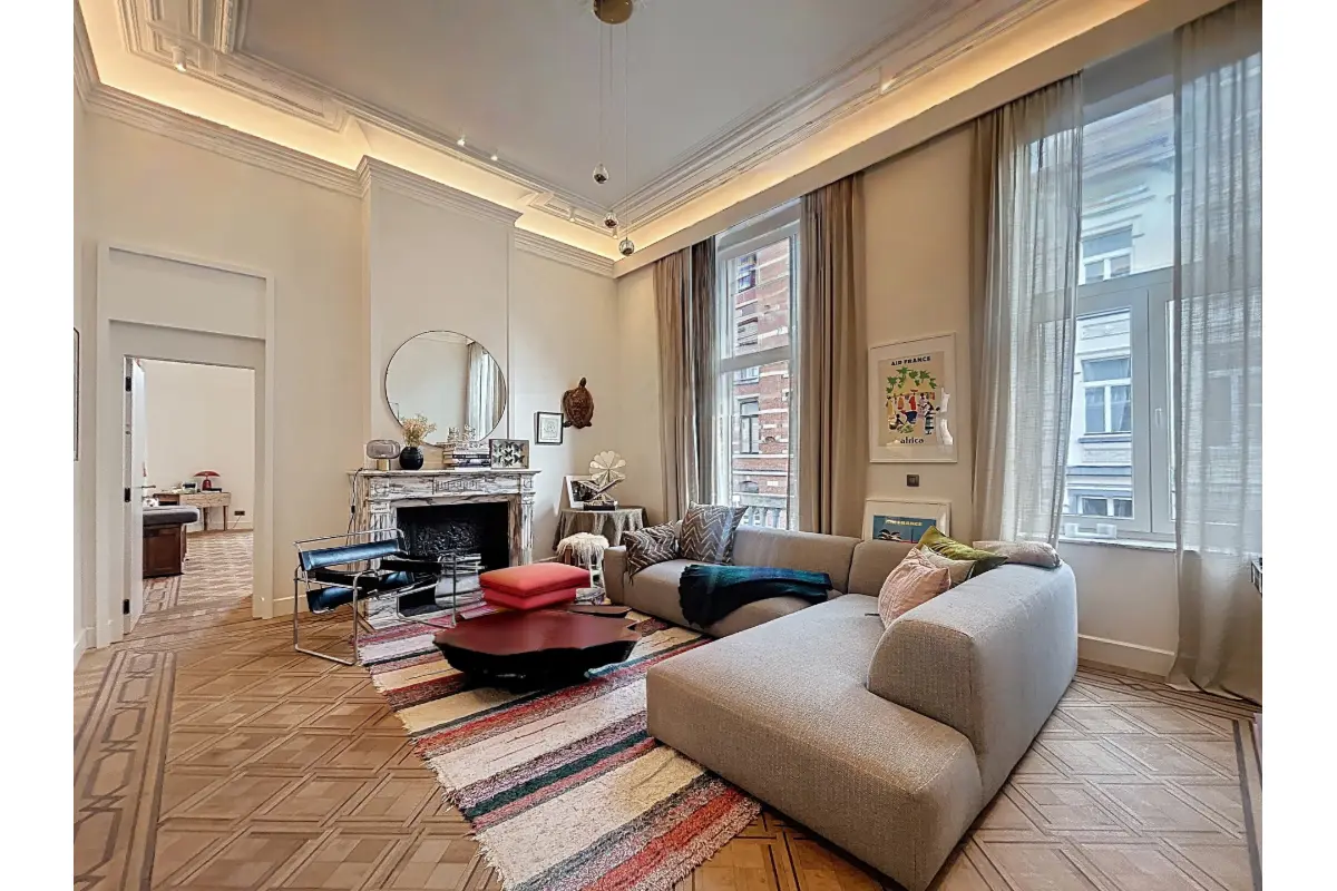 Appartement te  in Brussel 1000 2200.00€ 2 slaapkamers 80.00m² - Zoekertje 770525