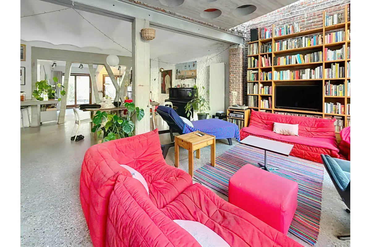 Huis te  koop in Brussel 1000 895000.00€ 3 slaapkamers 297.00m² - Zoekertje 772132