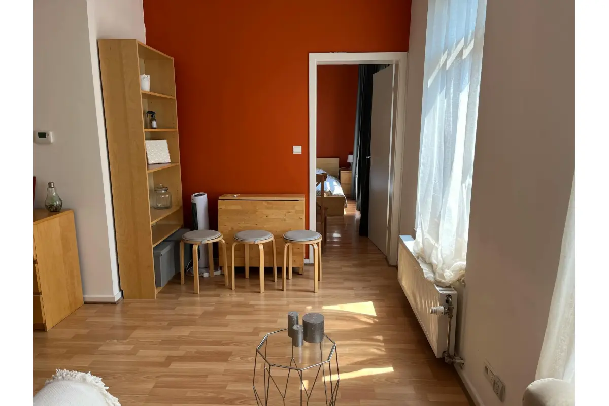 Appartement te  huur in Etterbeek 1040 880.00€  slaapkamers m² - Zoekertje 772523