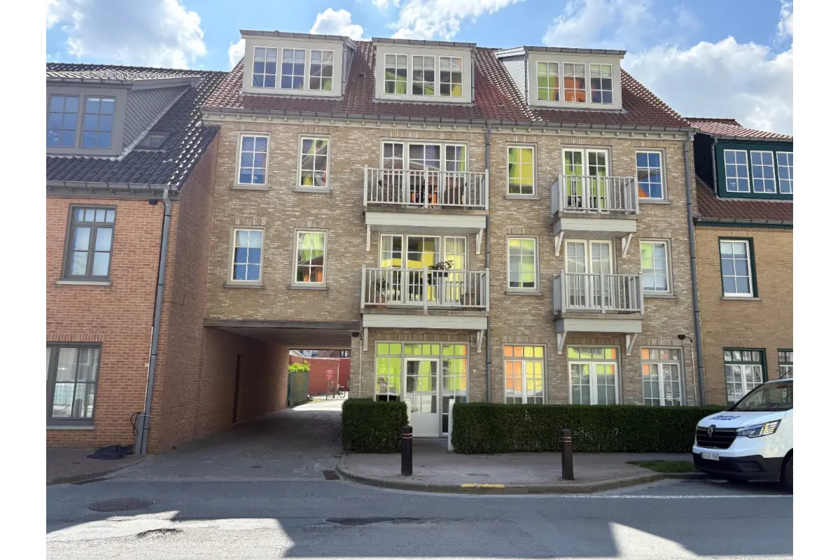 Parking & garage te  koop in Heist-aan-Zee 8301 50000.00€  slaapkamers m² - Zoekertje 772483