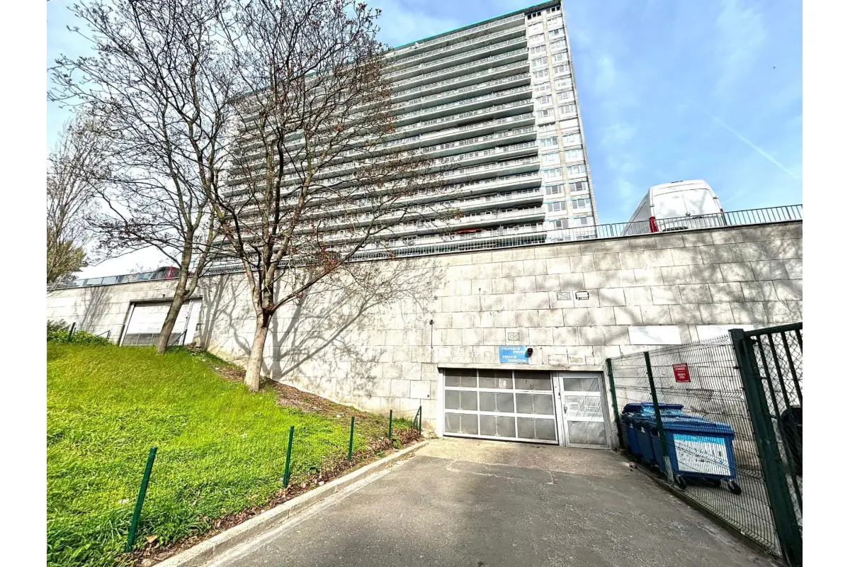 Box à vendre à Anderlecht 1070 25000.00€  chambres m² - annonce 772311