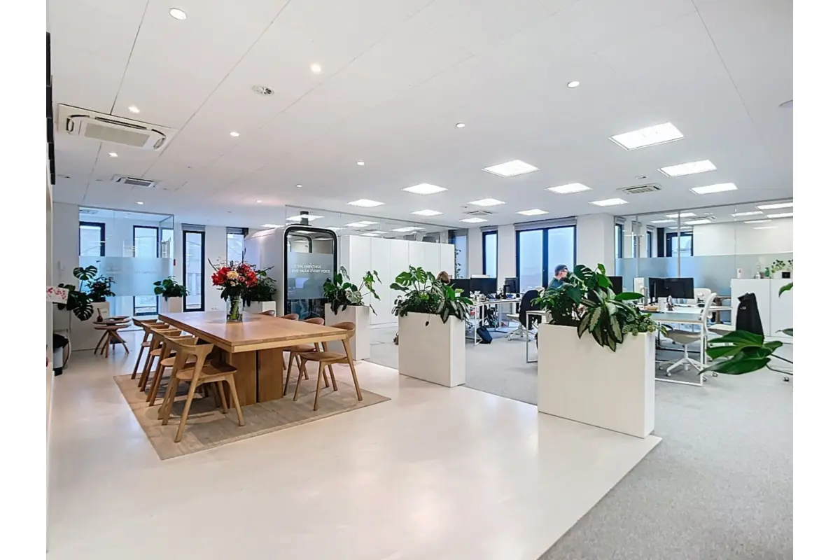 Commerce à louer à Anvers 2018 4200.00€  chambres m² - annonce 772107