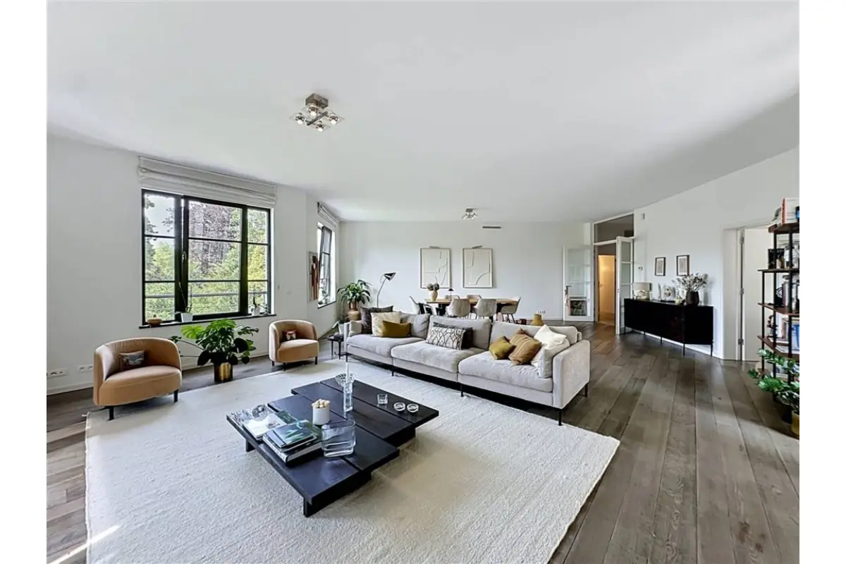 Appartement te  huur in Sint-Pieters-Woluwe 1150 3700.00€ 2 slaapkamers 199.00m² - Zoekertje 771600