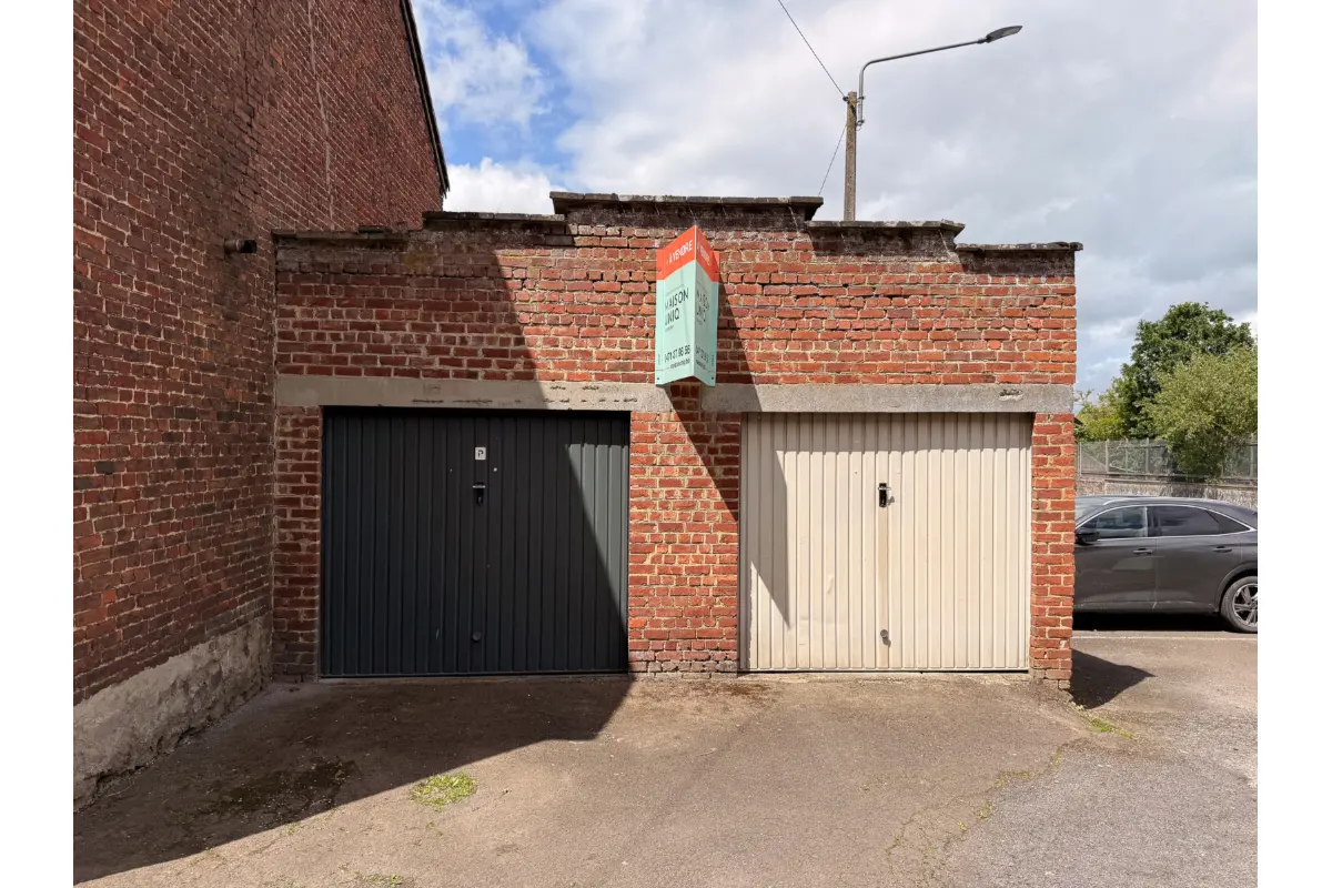 Parking & garage te  koop in Erquelinnes 6560 39000.00€  slaapkamers m² - Zoekertje 772128