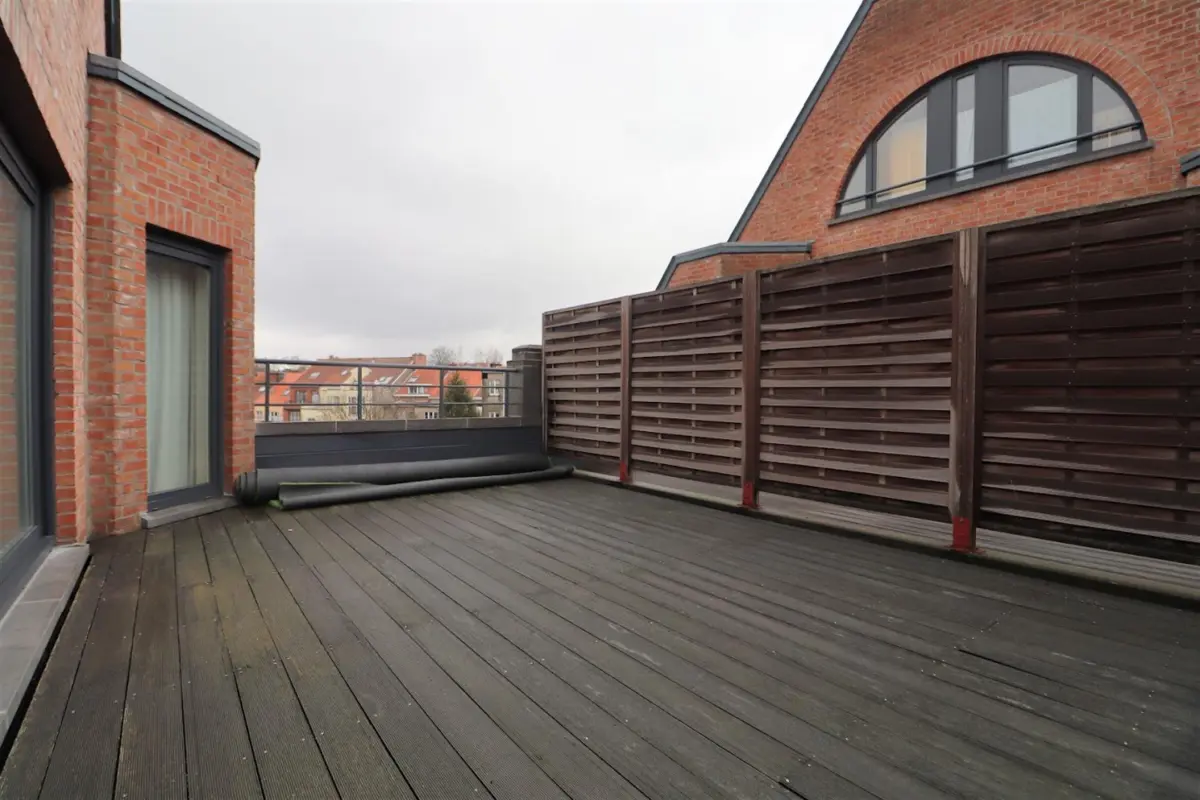Appartement te  huur in Sint-Pieters-Woluwe 1150 2650.00€ 3 slaapkamers 150.00m² - Zoekertje 771455