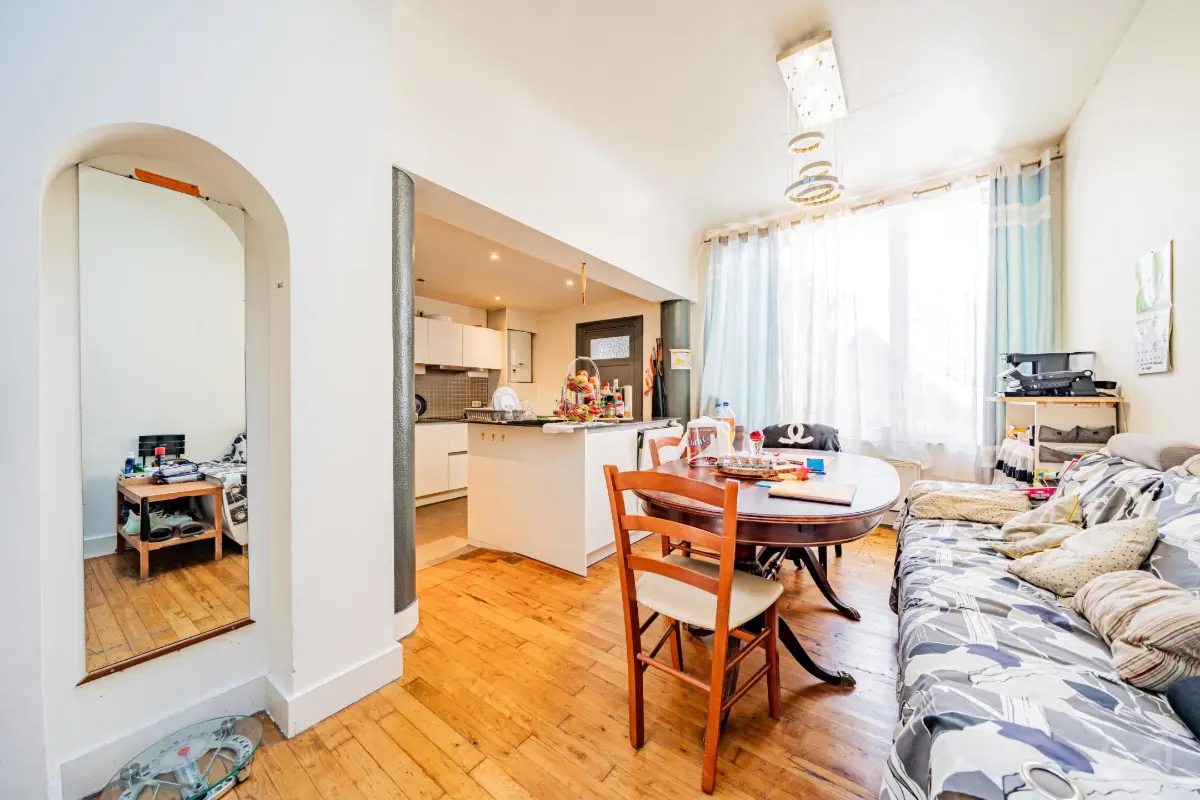 Appartement te  koop in Evere 1140 299000.00€ 2 slaapkamers 82.00m² - Zoekertje 772691