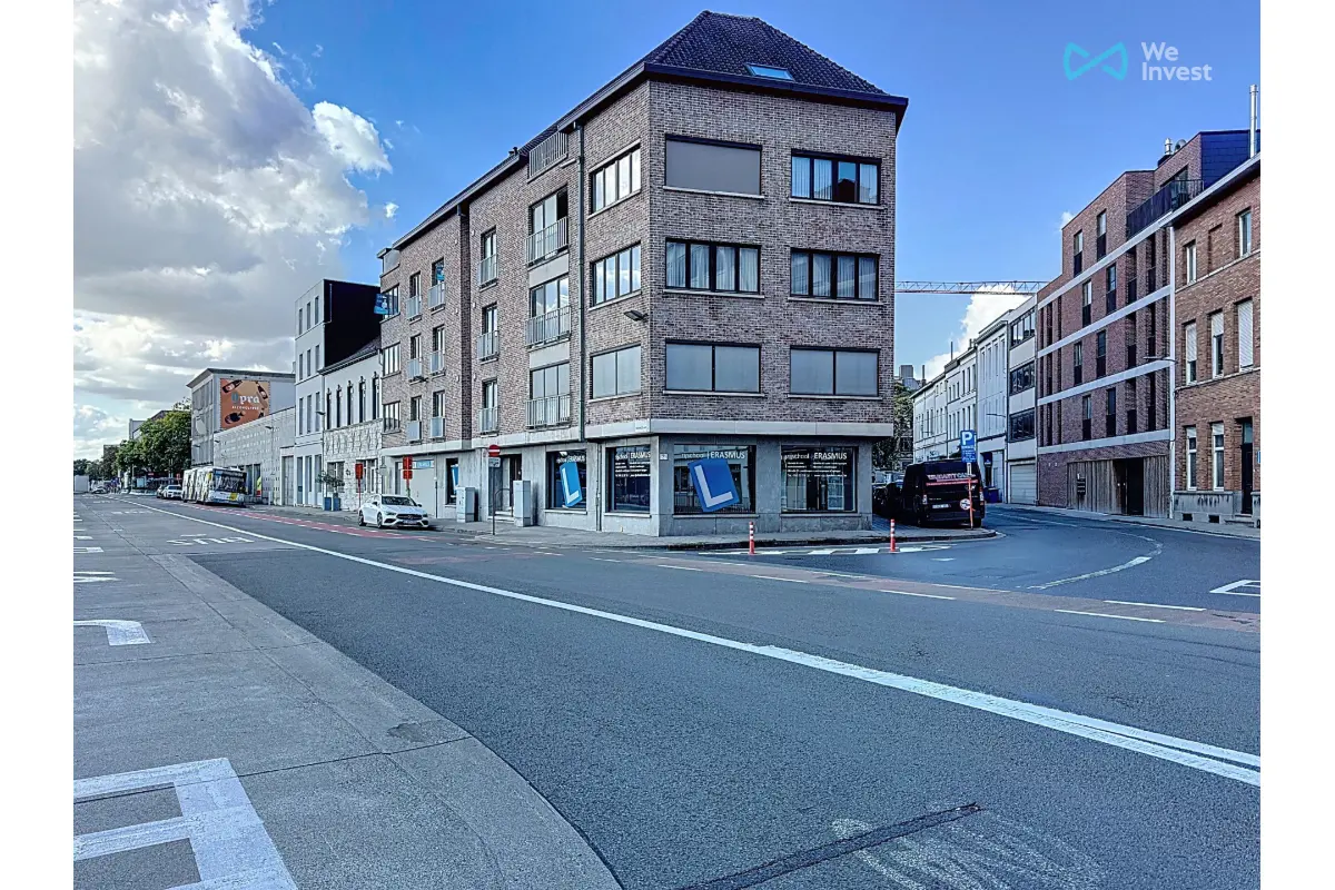 Parking & garage te  koop in Kortrijk 8500 22500.00€  slaapkamers m² - Zoekertje 772779