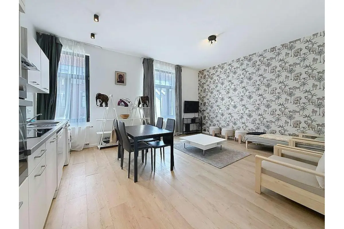 Appartement à louer à Anderlecht 1070 1700.00€  chambres m² - annonce 773548