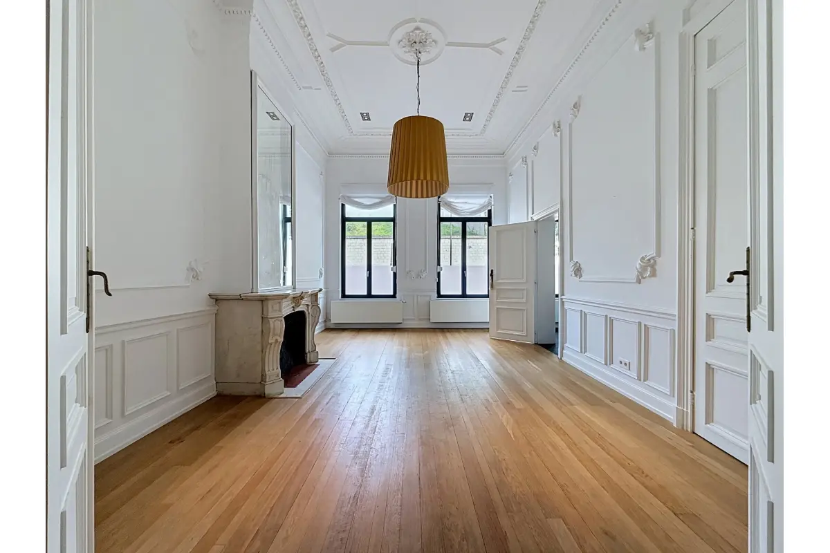 Appartement te  huur in Elsene 1050 1250.00€ 1 slaapkamers 60.00m² - Zoekertje 773334