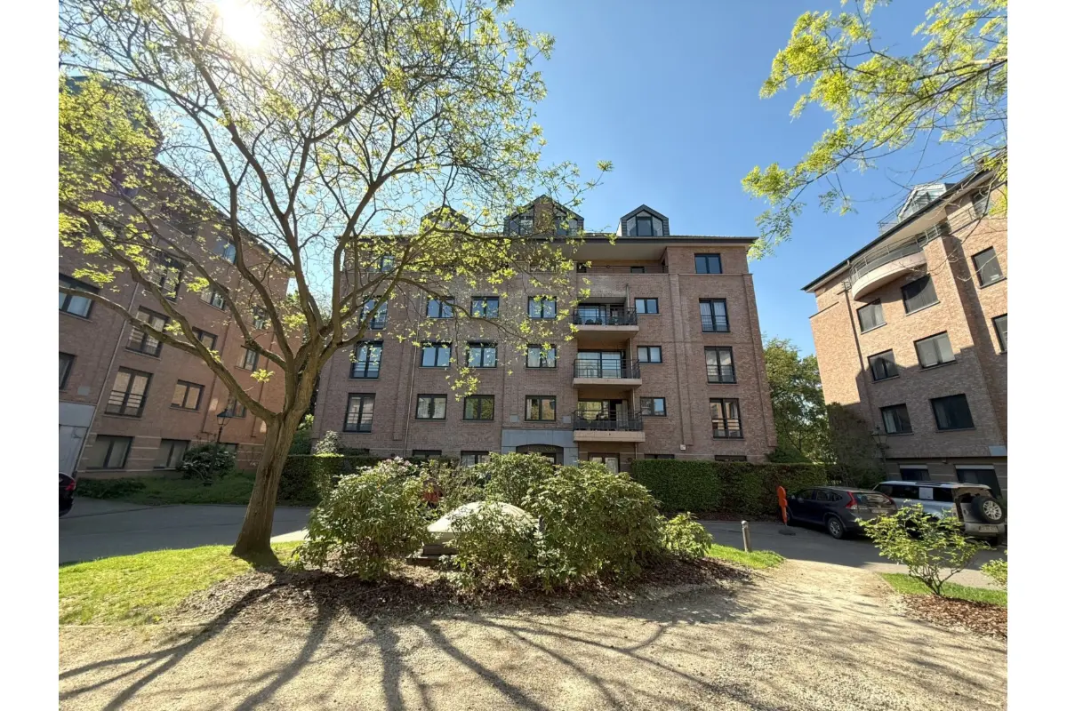 Appartement te  in Oudergem 1160 1475.00€ 2 slaapkamers 104.00m² - Zoekertje 772960