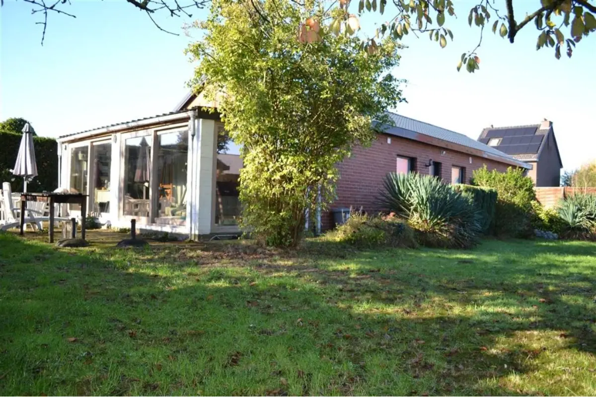 Bungalow te  huur in Relegem 1731 1390.00€ 2 slaapkamers 102.00m² - Zoekertje 773330