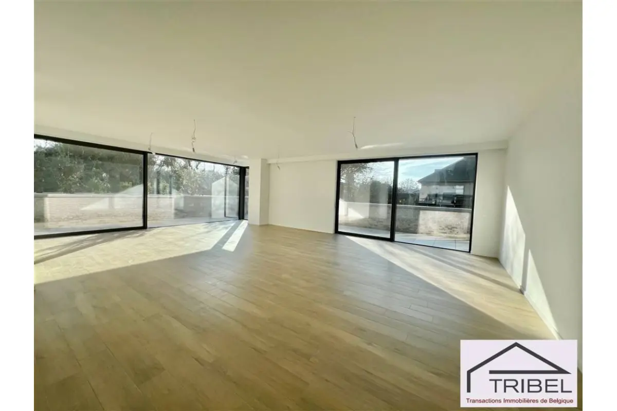 Appartement te  in Ukkel 1180 5000.00€ 3 slaapkamers 273.00m² - Zoekertje 772994