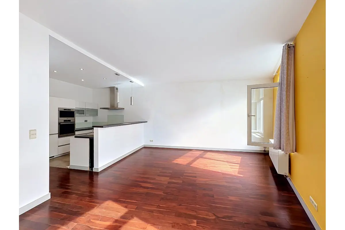 Appartement à louer à Schaerbeek 1030 1350.00€ 2 chambres 75.00m² - annonce 773248