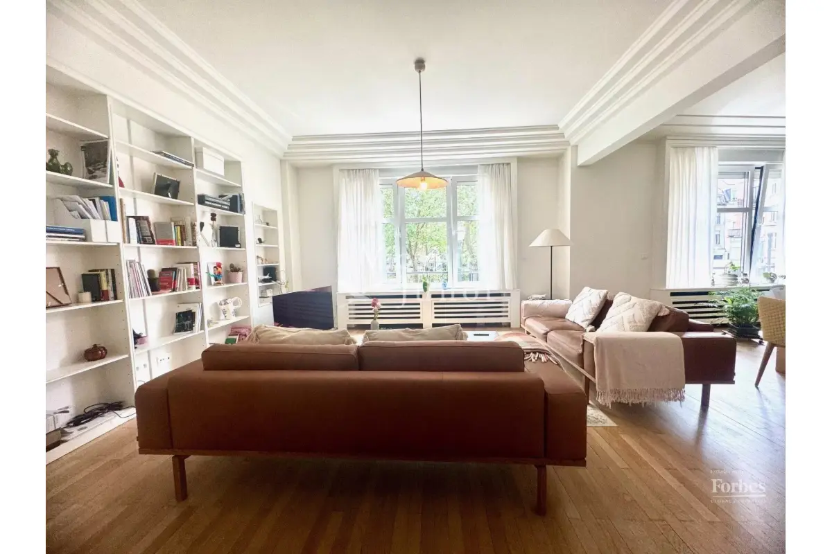 Appartement te  in Elsene 1050 2800.00€ 3 slaapkamers 230.00m² - Zoekertje 773536